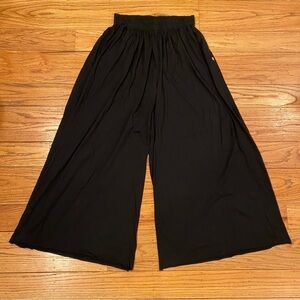 Lunya Super Flowy Wide leg pants Women’s Large